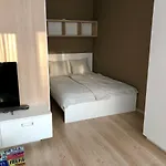 Апартаменты Little Romance In *
